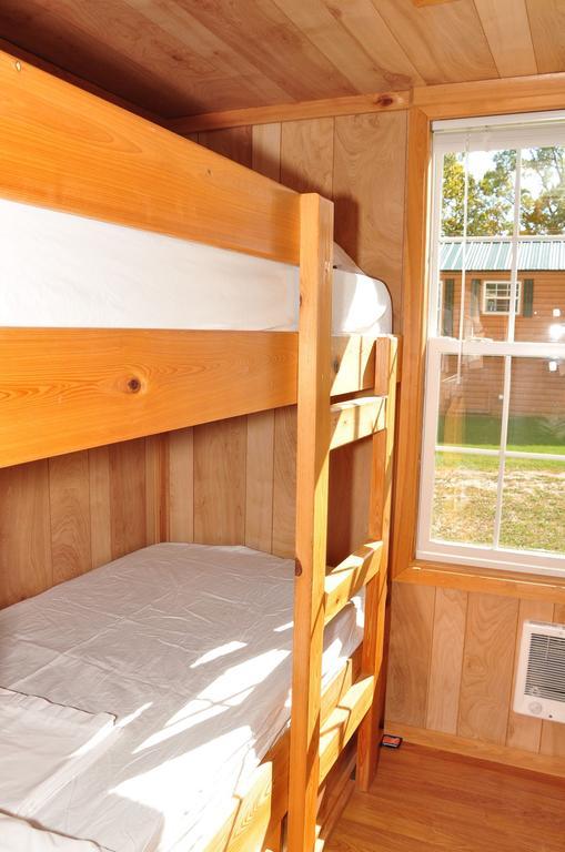 Plymouth Rock Camping Resort Rustic Cabin Elkhart Lake Екстер'єр фото