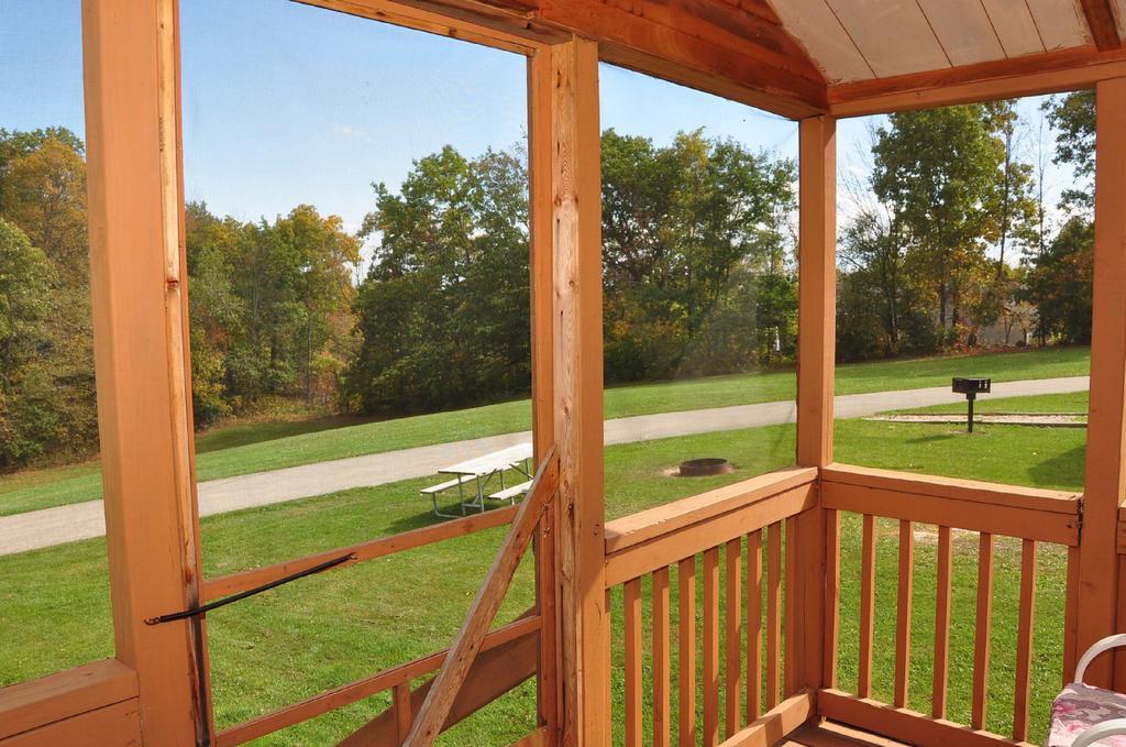 Plymouth Rock Camping Resort Rustic Cabin Elkhart Lake Екстер'єр фото